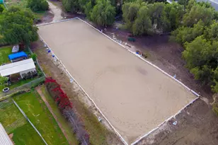 952 Carefree Dr, Simi Valley, CA 93065 - Photo 76