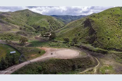 952 Carefree Drive, Simi Valley, CA 93065 - Photo 68