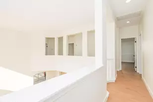 185 Laurel Wood Ct, Simi Valley, CA 93065 - Photo 26