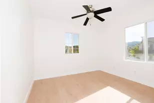 185 Laurel Wood Ct, Simi Valley, CA 93065 - Photo 24