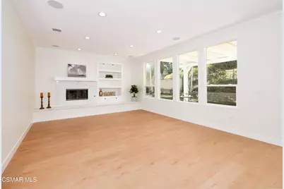 185 Laurel Wood Court, Simi Valley, CA 93065 - Photo 18