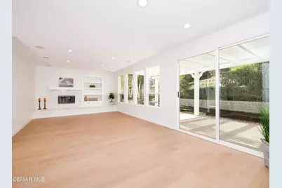 185 Laurel Wood Court, Simi Valley, CA 93065 - Photo 20