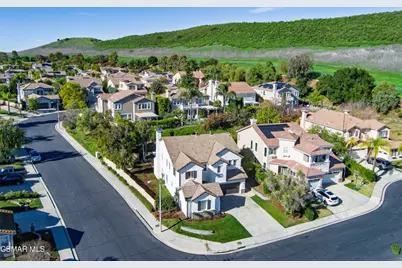 185 Laurel Wood Court, Simi Valley, CA 93065 - Photo 48