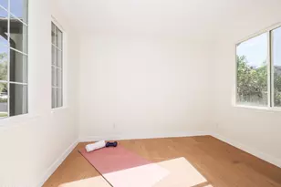 185 Laurel Wood Ct, Simi Valley, CA 93065 - Photo 12