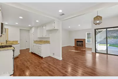32 Herringbone Court, Newbury Park, CA 91320 - Photo 10