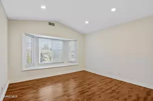 32 Herringbone Ct, Newbury Park, CA 91320 - Photo 20