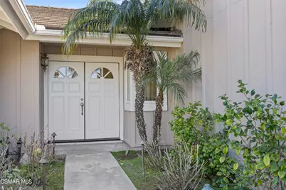 32 Herringbone Court, Newbury Park, CA 91320 - Photo 2