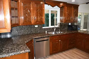 1324 Rudolph Dr, Newbury Park, CA 91320 - Photo 14