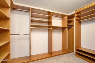 5750 Hempstead Dr, Agoura Hills, CA 91301 - Photo 32