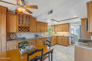 807 Pamela Wood St, Newbury Park, CA 91320 - Photo 16