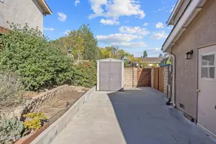 807 Pamela Wood St, Newbury Park, CA 91320 - Photo 46