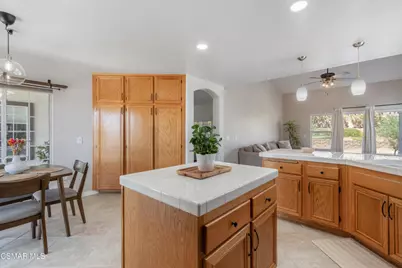 42243 Camden Way, Lancaster, CA 93536 - Photo 6