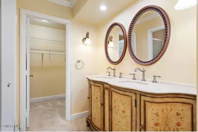 2004 Birchdale Court, Thousand Oaks, CA 91362 - Photo 10