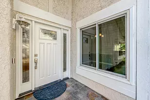 705 Rushing Creek Pl, Thousand Oaks, CA 91360 - Photo 4