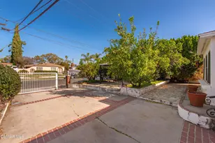 14742 Cohasset St, Van Nuys, CA 91405 - Photo 2