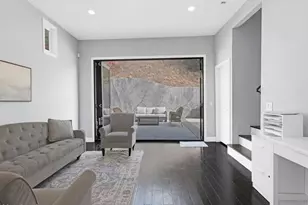 391 Grandview Cir, Camarillo, CA 93010 - Photo 18