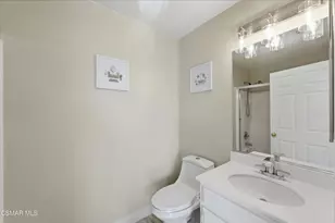 378 Westlake Vista Ln, Thousand Oaks, CA 91362 - Photo 14