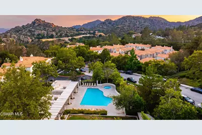 22203 Shadow Valley Circle, Chatsworth, CA 91311 - Photo 42