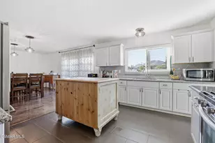 143 N Wendy Dr, Newbury Park, CA 91320 - Photo 10
