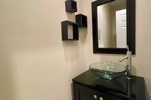 74 Rosehedge Ln, Oak Park, CA 91377 - Photo 10