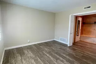 74 Rosehedge Ln, Oak Park, CA 91377 - Photo 14