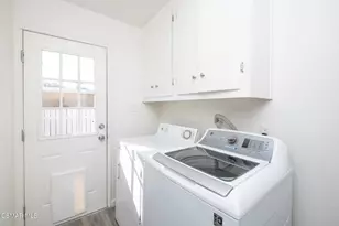 441 Houston Dr, Thousand Oaks, CA 91360 - Photo 14