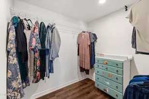 2225 Edelweiss St, Oxnard, CA 93036 - Photo 14