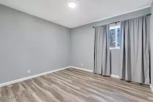 896 Moffatt Cir, Simi Valley, CA 93065 - Photo 40