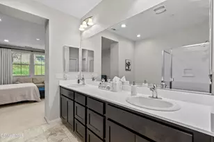6441 Summit Village Ln, Simi Valley, CA 93063 - Photo 22