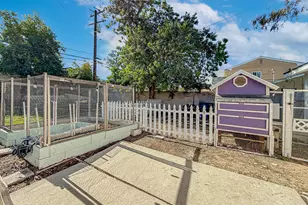 176 W Gainsborough Rd, Thousand Oaks, CA 91360 - Photo 22