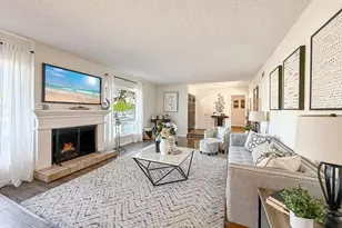 176 W Gainsborough Rd, Thousand Oaks, CA 91360 - Photo 4