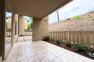 224 Oak Leaf Dr, Thousand Oaks, CA 91360 - Photo 18