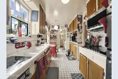 13422 Oxnard Street, Los Angeles, CA 91401 - Photo 10