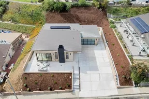 679 Adirondack Ave, Ventura, CA 93003 - Photo 38