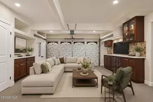 334 W Avenida De Las Flores, Thousand Oaks, CA 91360 - Photo 40