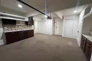 334 W Avenida De Las Flores, Thousand Oaks, CA 91360 - Photo 22