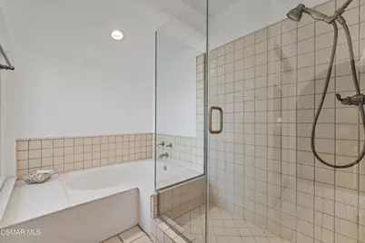 675 Whispering Oaks Place, Newbury Park, CA 91320 - Photo 36