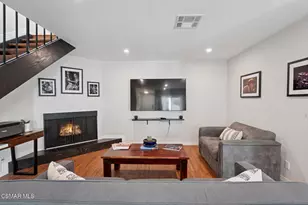 3628 Summershore Ln, Westlake Village, CA 91361 - Photo 4