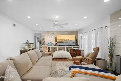 4771 Excelente Drive, Woodland Hills, CA 91364 - Photo 4