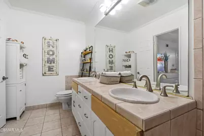 4771 Excelente Drive, Woodland Hills, CA 91364 - Photo 14