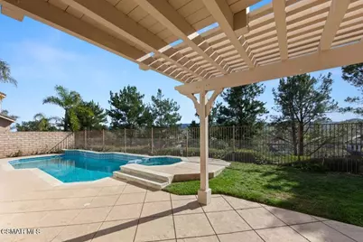 927 Lincoln Court, Simi Valley, CA 93065 - Photo 32