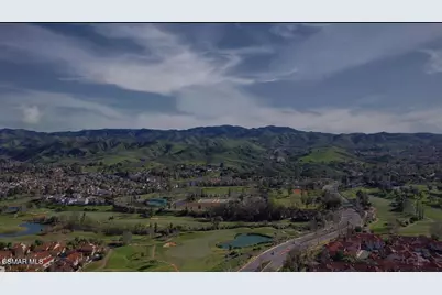 927 Lincoln Court, Simi Valley, CA 93065 - Photo 2
