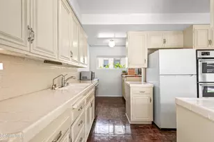 4230 Canoga Ave, Woodland Hills, CA 91364 - Photo 10