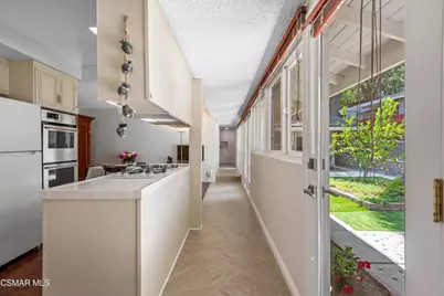 4230 Canoga Avenue, Woodland Hills, CA 91364 - Photo 8