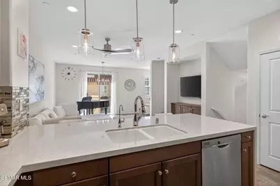 449 Pecana Street, Camarillo, CA 93012 - Photo 14