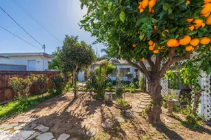 18049 Burbank Blvd, Encino, CA 91316 - Photo 36