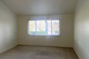 132 Rosehedge Ln, Oak Park, CA 91377 - Photo 16