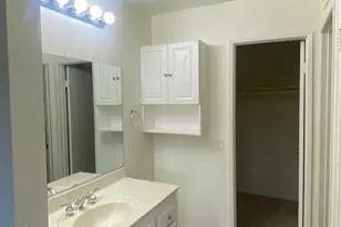 132 Rosehedge Ln, Oak Park, CA 91377 - Photo 14