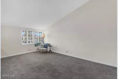 1016 Saxon Place, Thousand Oaks, CA 91360 - Photo 18