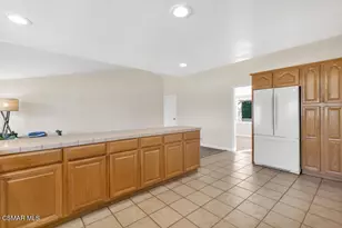 1016 Saxon Pl, Thousand Oaks, CA 91360 - Photo 14